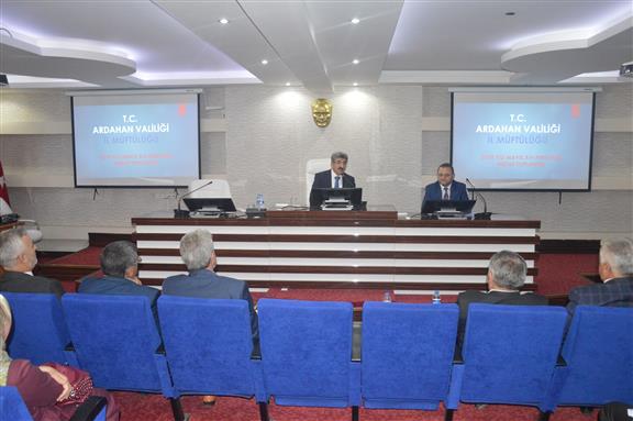 Ardahan valisi mehmet emin bilmez müftülüğümüz mutat toplantısına katıldı.