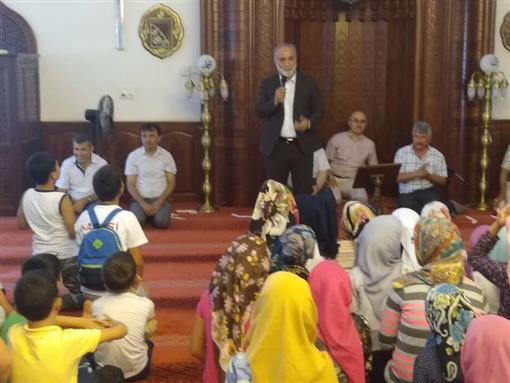 Balikesirde caminin güzelliğine güzellik katan çocuklarımız