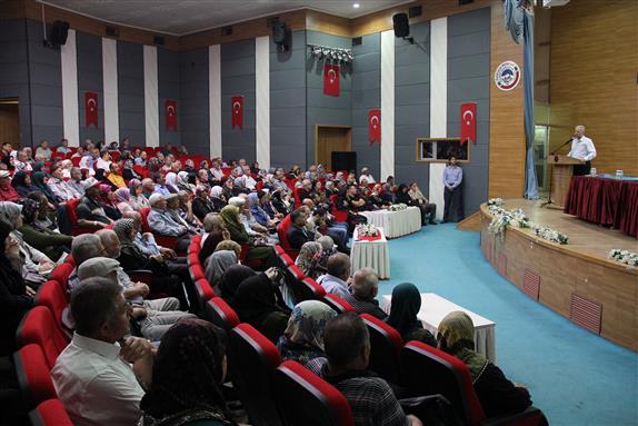 Kayseri Müftülüğü “hac, bir sabır yolculuğudur!”