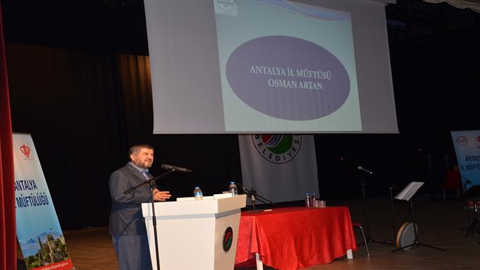 Antalya müftülüğünden aile haftasında "adalet ve ihsan bağlamında aile" konulu konferans