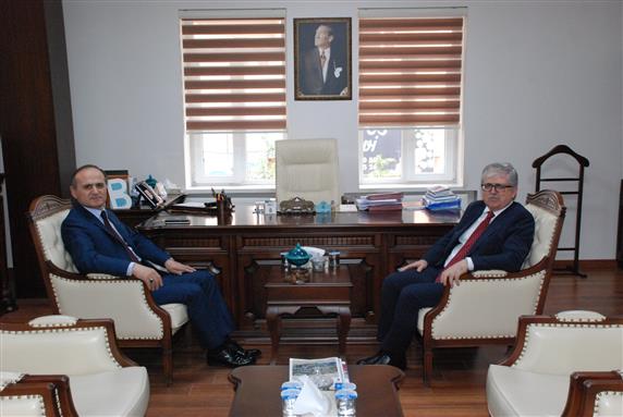 Afyonkarahisar Müftülüğü telif hakları genel müdürü il müftülüğümüzü ziyaret etti.