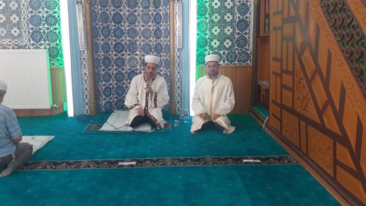 Isparta'da 15 Temmuz Demokrasi Ve Milli Birlik Günü Münasebetiyle şehitlerimiz Için Kur'an-ı Kerim Ziyafeti Ve Dua Yapıldı