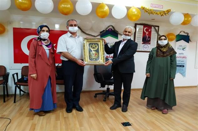 Kilis'de 25 öğrenciye Hafızlık Belgesi Verildi