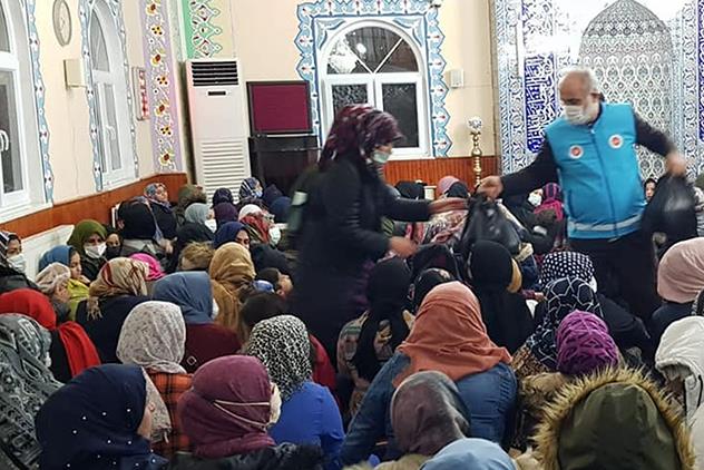 Giresun'da Aç Ve Açıkta Olan Kardeşlerimizi Görmezlikten Gelip Sessiz Kalamayız​​​​​​​