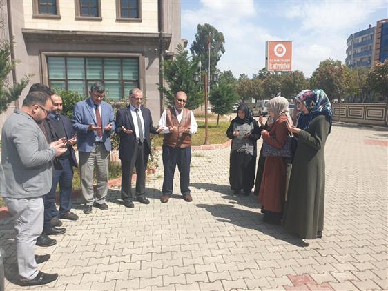 Adana'dan Gönüllü Manevi Destek Ekibi Osmaniye'ye Dualarla Uğurlandı