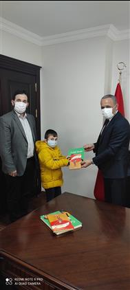 Afyonkarahisar Müftülüğünden Mecidiye Imam Hatip Ortaokuluna Kitap Desteği