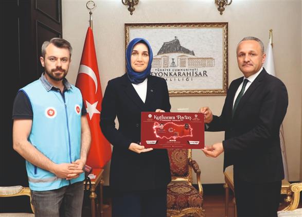 Afyonkarahisar Valisi Doç. Dr. Kübra Güran Yiğitbaşı, Kurban Vekaletini Vakfımıza Emanet Etti.