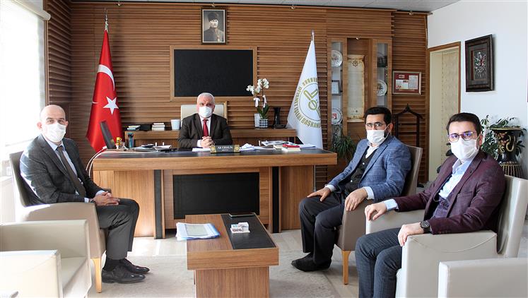 Bilecik'de Ahmet Hamdi Akseki Cami Imam Hatibi Hafız Muhammed Polat’tan Müftü Ali Erhun’a Ziyaret