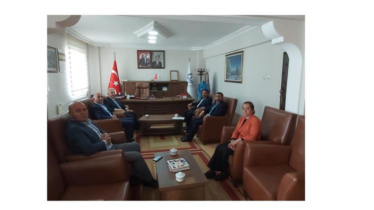 Ak Parti Kars Milletvekili Ahmet Arslan’dan Müftü Eviş’e Veda Ziyareti.