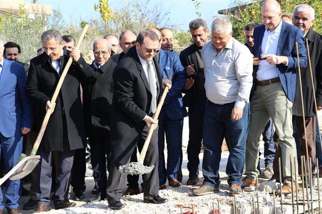 Mersin'de Akdeniz Kürkçü Mahallesi Camiinin Temeli Dualarla Atıldı