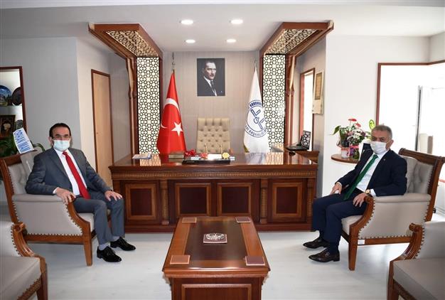 Antalya Valisi Ersin Yazıcı’dan, Il Müftümüze “hayırlı Olsun.” Ziyareti.