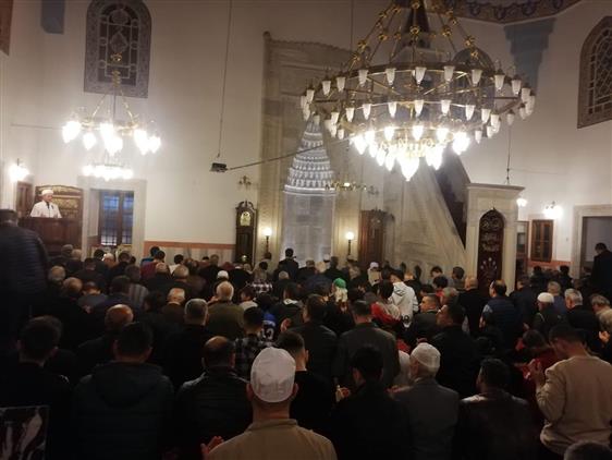 Aydın’da Kadir Gecesi’nde Camiler Doldu Taştı