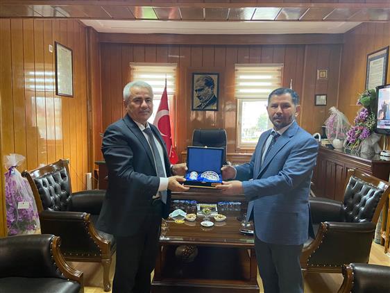 Burdur'da Başkan ünal'dan Il Müftümüze Ziyaret