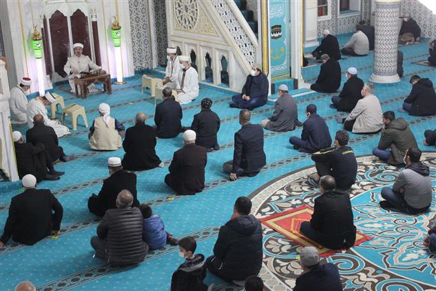 Batman'da Miraç Gecesi Dualarla Idrak Edildi