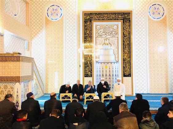 Osmaniye'de Bu Hafta Sabah Namazında Mimar Sinan Camiinde