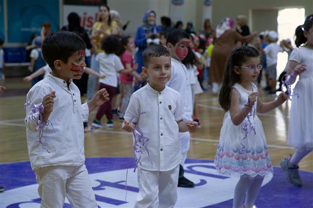 Bursa Gemlik Ilçe Müftülüğü 4-6 Yaş öğrencileri Için “kadim Oyunlar Ve Yıl Sonu şenliği” Düzenledi