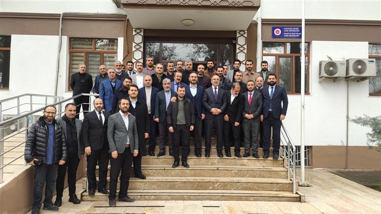 Diyarbakir'da Bursa Il Müftülüğü'ne Atanan Müftü Karabayır'a Veda