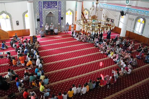 Aydin'da Camiler Asıl Sahiplerine Kavuştu