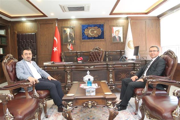 Amasya'da Defterdar Cemal Işçi Il Müftümüze Iade-i Ziyarette Bulundu