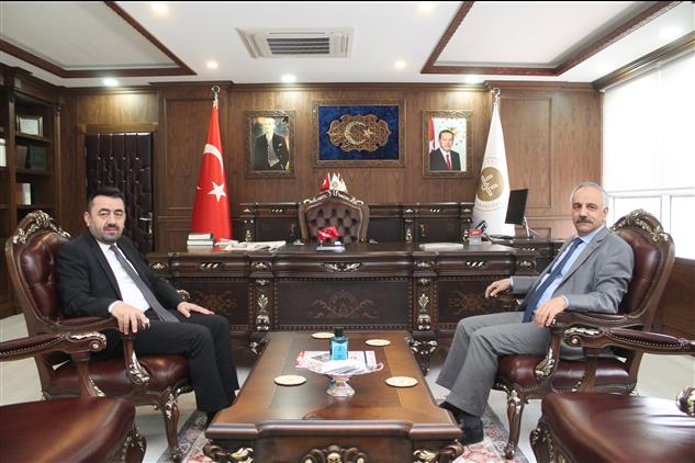 Amasya'da Defterdar Kaya Kurşun Il Müftümüze Veda Ziyaretinde Bulundu