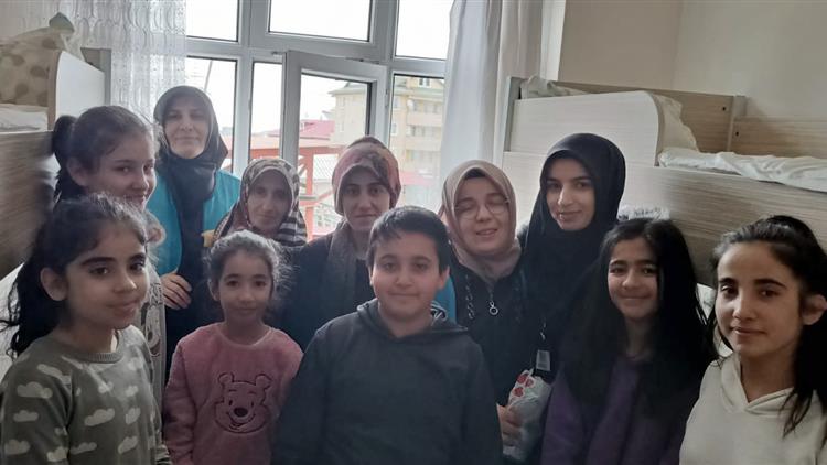 Giresun'da Depremzedelerin Acıları Paylaşıldı