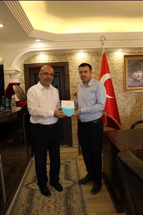 Diyarbakir'da Dicle Kaymakamı Kadir Yurdagül Ziyaret Edildi.