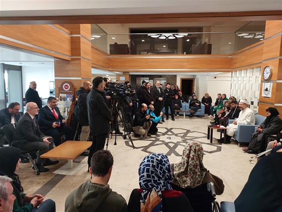 Ankara Eğitim Merkezi Diyanet Işleri Başkanı Prof.dr.ali Erbaş Ankara Rıfat Börekçi Dini Ihtisas Merkezimizi Ziyaret Etti.