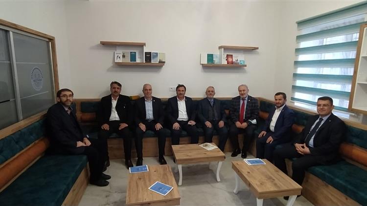 Isparta'da Diyanet-sen Genel Başkanı Yıldız’dan Gençlik Merkezine Ziyaret