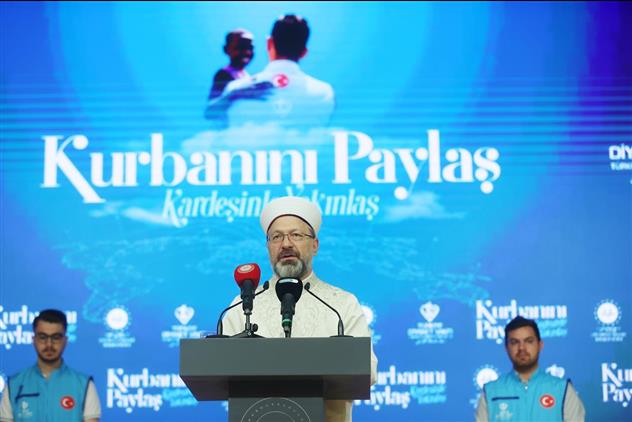 Giresun'da Diyanet Işleri Başkanı Erbaş, 2022 Yılı VekÂlet Yoluyla Kurban Kesim Bedellerini Açıkladı