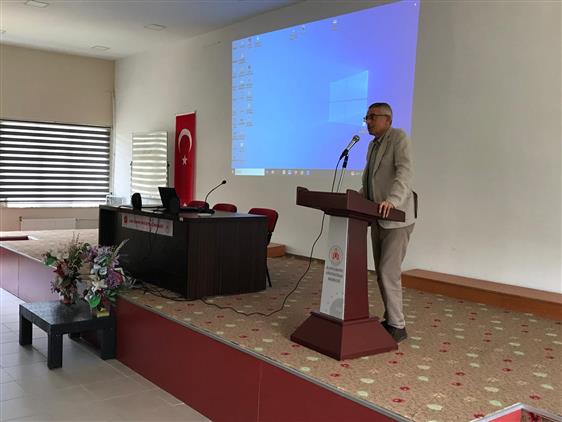 Kastamonu Dini İhtisas Merkezi Diyanet Işleri Başkanlığı Başkanlık Müşaviri Ihsan ünlü'den Konferans