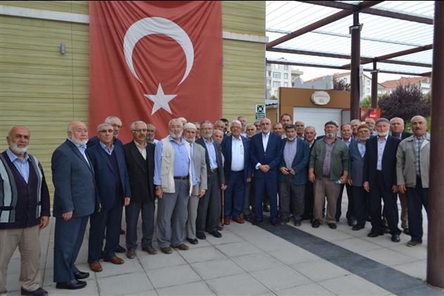 Kırsehir'de Emekli Imamlar Kahvaltıda Buluştu
