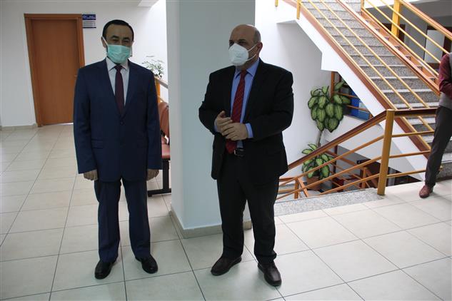 Bolu'da Emekli Olan şube Müdürü Abdullah Baruğ’a Veda Programı Düzenlendi.