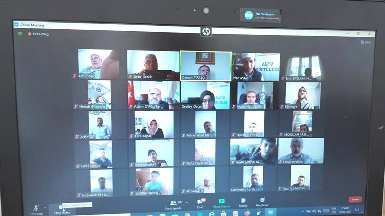 Eskişehir’de Gençlerle Sohbet Ve Muhabbet Programı Devam Ediyor