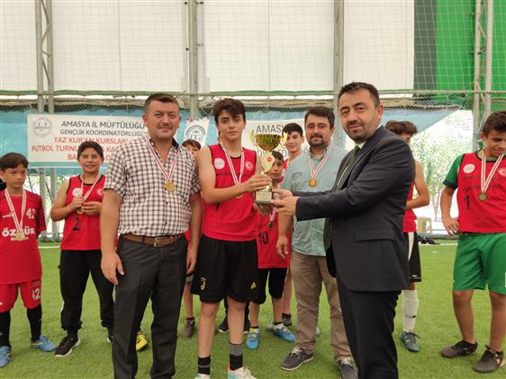Amasya'da Futbol Turnuvasının Galibi Kirazlıdere Camii