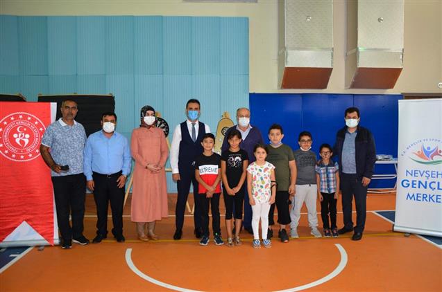 Nevşehir'de Gençlik Merkezi'nde Yaz Kur'an Kursları Kapanış Programı Düzenlendi…