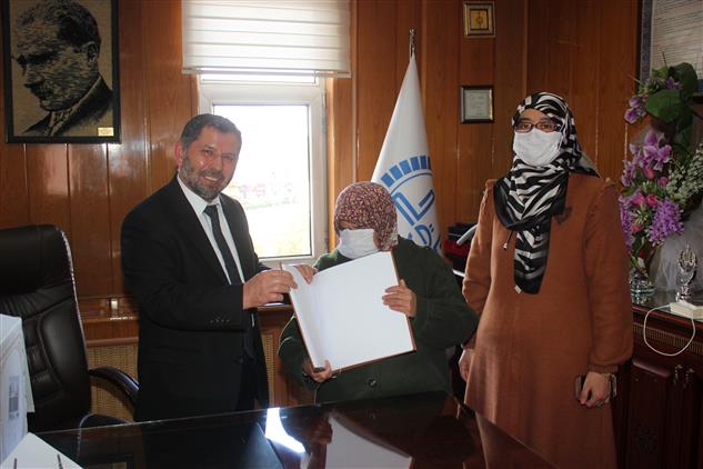 Burdur'da Görme Engelli Hatice Can 67 Yaşında Hafız Oldu