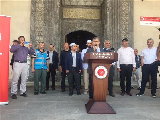 Afyonkarahisar'da Hacı Adayları Kutsal Beldelere Dualarla Uğurlandı…