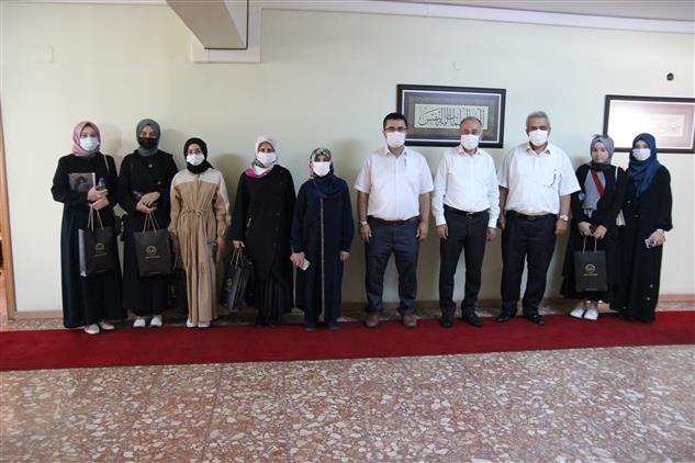 İzmir'de Hafızlık Yarışması Il Finali Müftülüğümüz Konferans Salonunda Yapıldı