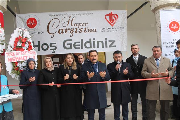Amasya'da Hayır çarşısı Dualarla Açıldı