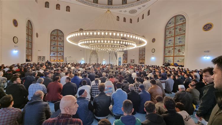 Kadir Gecesi Bayburt'ta Coşkuyla Idrak Edildi