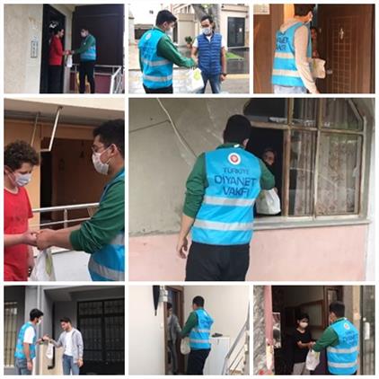 Yalova'da Kadir Gecesinde Bir Kitap Bir Tatlı