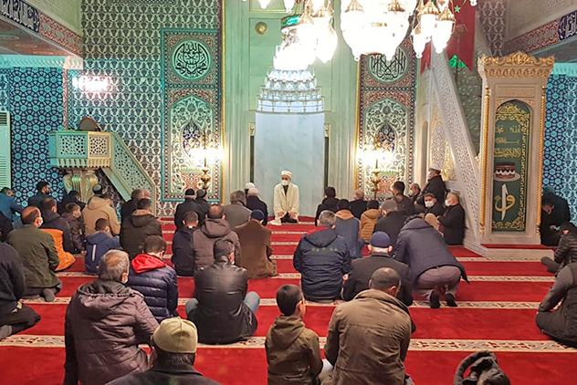 Giresun'da Kandiller; Gönüllerimizin Kin Ve Nefret Duygularından Temizlenmesi Için Bir Fırsattır