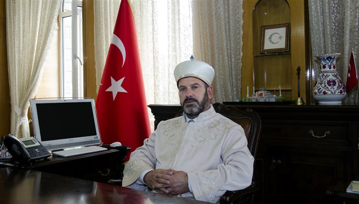 Konya Il Müftüsü Doç. Dr. Ali öge'den Bayram Mesajı