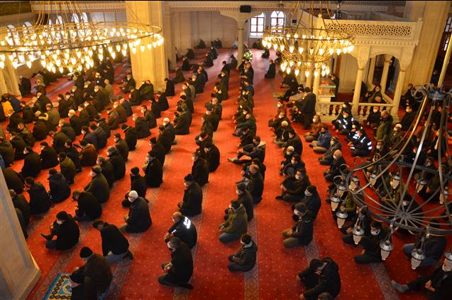 Konya’mızın Manevi Mimarlarından Hacıveyiszade Mustafa Kurucu’yu Anma Programı Düzenlendi