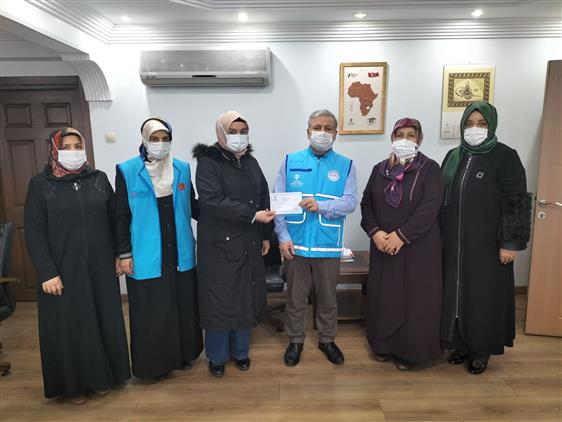 Karabük'te Kur'an Kursumuzdan Kış Bayramı Kampanyasına  Anlamlı Destek