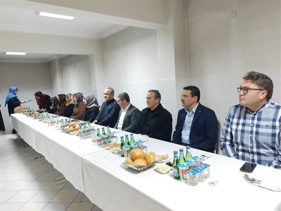 Afyonkarahisar'da “kuran Kursu öğreticileri Ile Iftar Programı”
