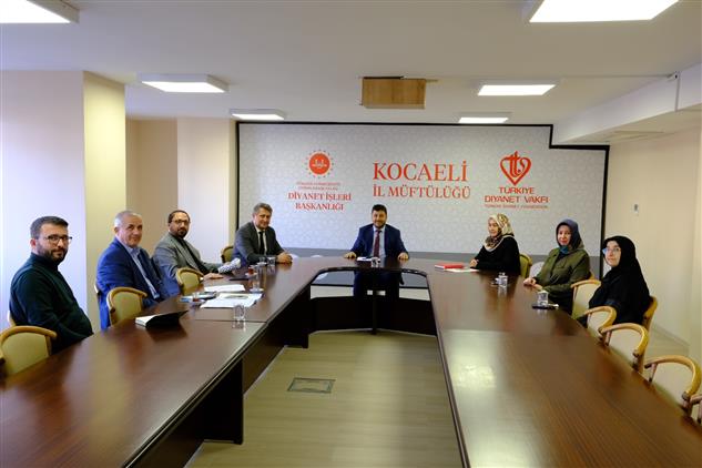 Kocaeli'de Il Eğitim Komisyonu Toplantısı Icra Edildi