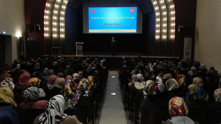 Hatay'da Il Müftülüğü Aile Okulu Seminerleri Belge Ve Kapanış Programı