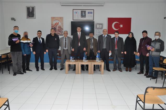 Il Müftülüğümüz Ve  kastamonu Açık Ceza Infaz Kurumu Müdürlüğü Iş Birliği Ile Kastamonu Cezaevi Manevi Danışmanlık Ve Rehberlik Birimi Tarafından Hükümlü Ve Tutuklulara Yönelik ödüllü Bilgi Yarışması Düzenlendi