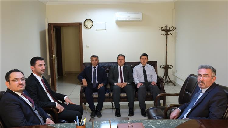 Kahramanmaras'da Il Müftümüz Mustafa Tekin  Il Müftü Yardımcısı Olarak Atanan Mustafa Turgut'u Ziyaret Etti.